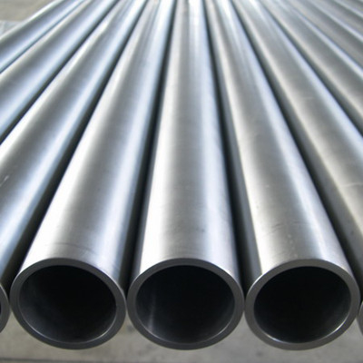 Customized Thickness Stainless Steel Seamless Pipe Seamless Alloy Steel Pipe for Petrochemical Industry